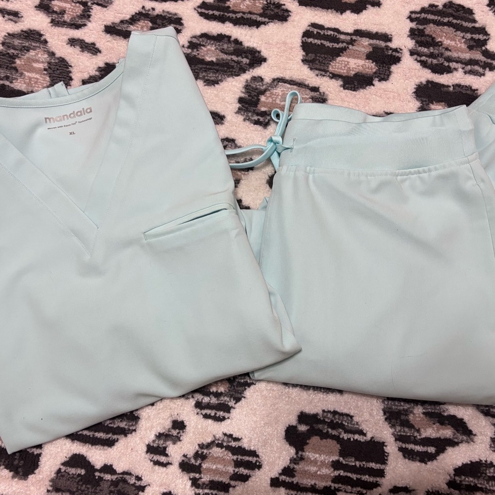 Mandala Women’s Light Blue Scrub Set- Top & Jogger Pants!